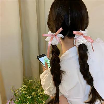 穿着旗袍的女孩