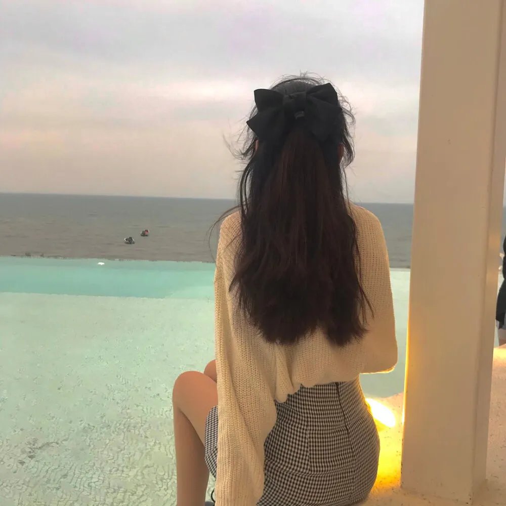赤裸女羔羊