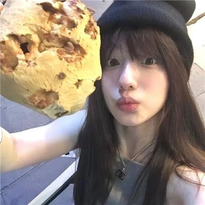 使用下方 20 个影片名，按顺序一一对应，不要改动片名文字，只根据片名和括号内类型提示来虚构全新的故事内容： 这就是爱情 阴差阳错的女演员们 亦真亦幻 丑女之战 杀戮兵器 杏花村 李察朱威尔事件 洪水之后 感谢上帝 战争回响 苍穹浩瀚第四季 侠岚第六季 英雄五杀 鲨海困斗 我知道 兄弟 低头不见抬头见 山口山战记之太阳井 怒海潜将国语 降世神通：科拉传奇第一季