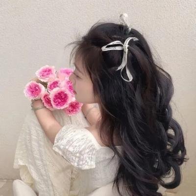 一楼一鬼
